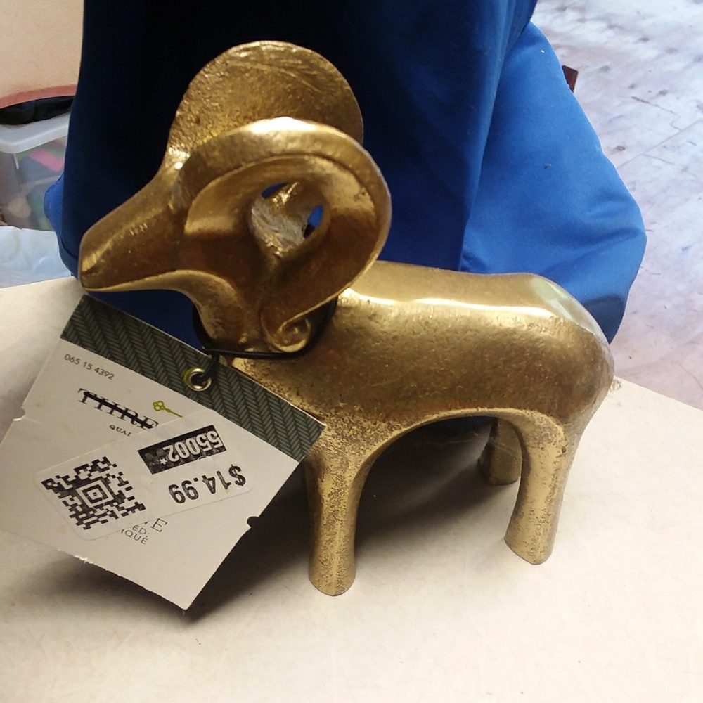 Accent Rams - Picture 2 of 5